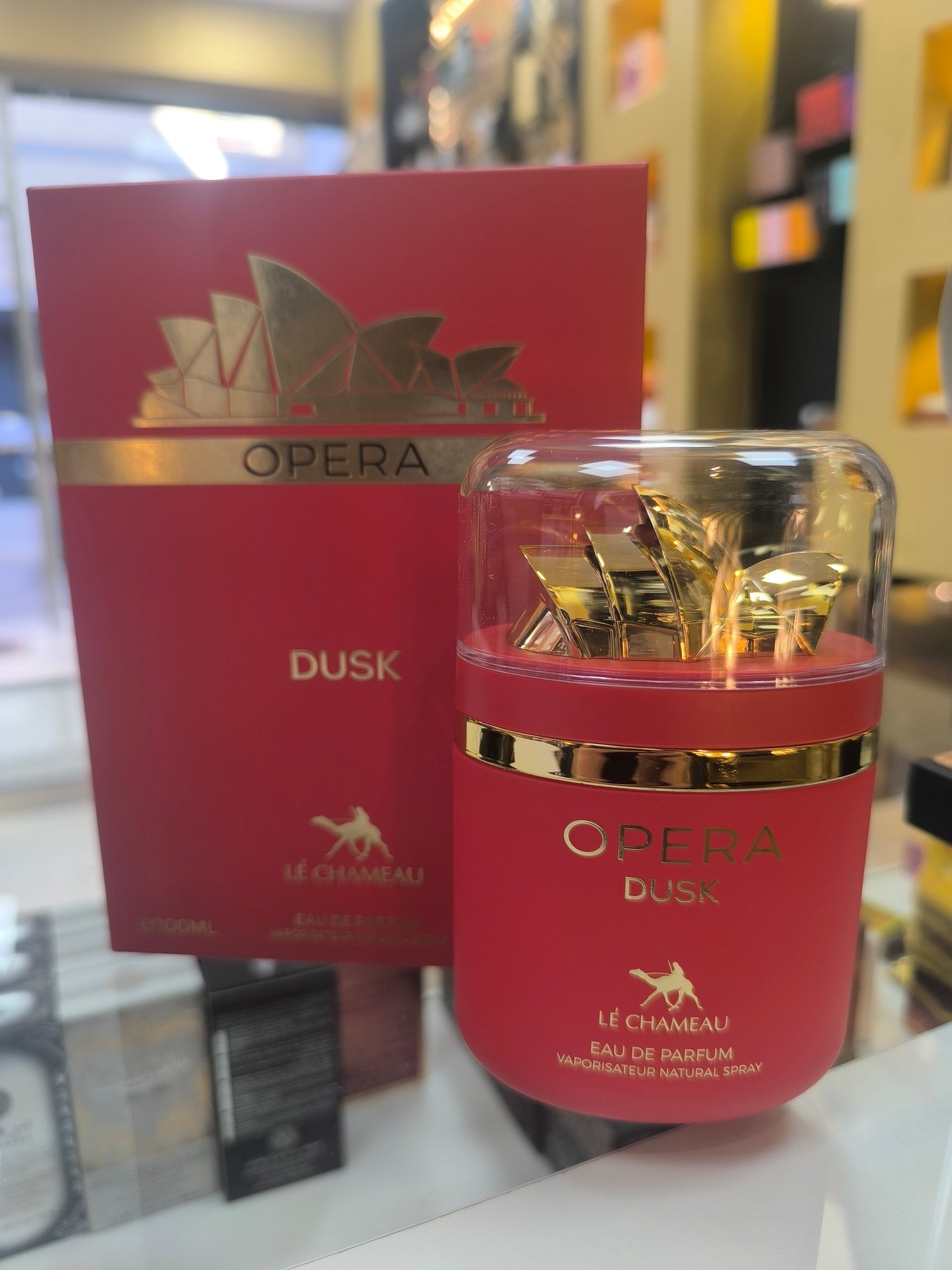 Opera Dusk Lé Chameau