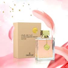 Club de Nuit Woman